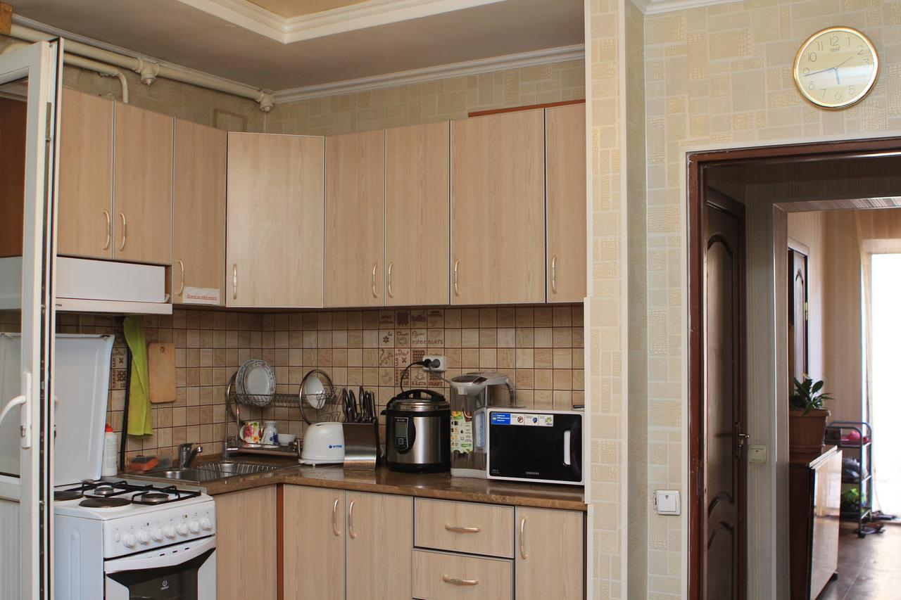 Holiday Hostel House บิชเคก ภายนอก รูปภาพ